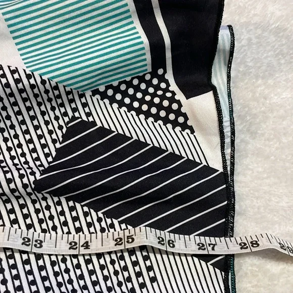 Shein Stylish Black and Teal Women's Top - Picture 10 of 10